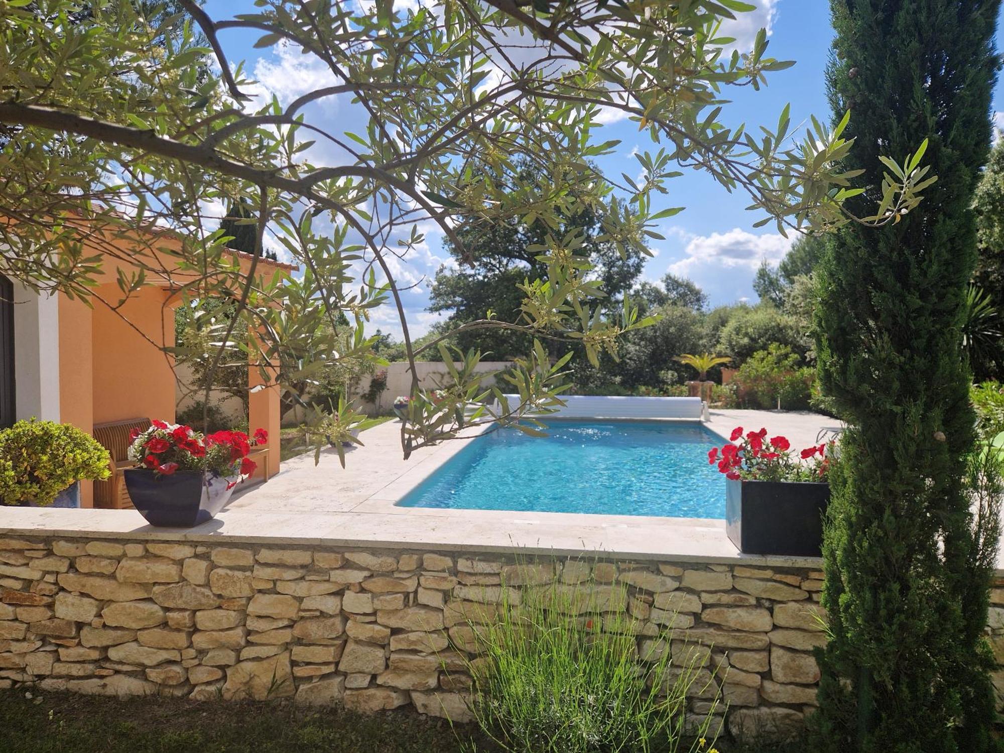Villa La Cigaliere LʼIsle-sur-la-Sorgue Exterior foto